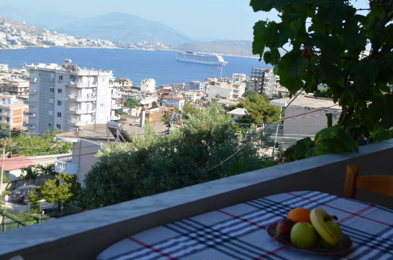 Guest House Sandri Sarandë エクステリア 写真